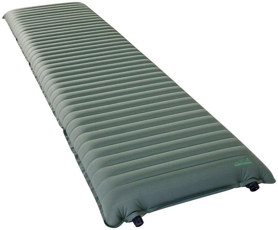 Therm-a-Rest NeoAir® Topo Luxe Sleeping Mat (Wide) - Balsam Green 3 Therm-a-Rest NeoAir® Topo Luxe Sleeping Mat (Wide) - Balsam Green