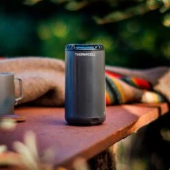 Thermacell Halo Shield Mini Mosquito & Midge Repeller - Black 12 Thermacell Halo Shield Mini Mosquito & Midge Repeller - Black -Vango shop ti EATVT2TI0088 e